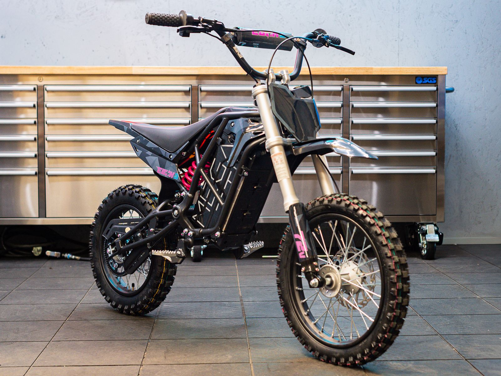 EBOX 3 MX 72V Electric Dirt Bike